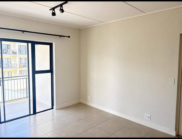 1 BEDROOM PROPERTY TO RENT IN RICHWOOD